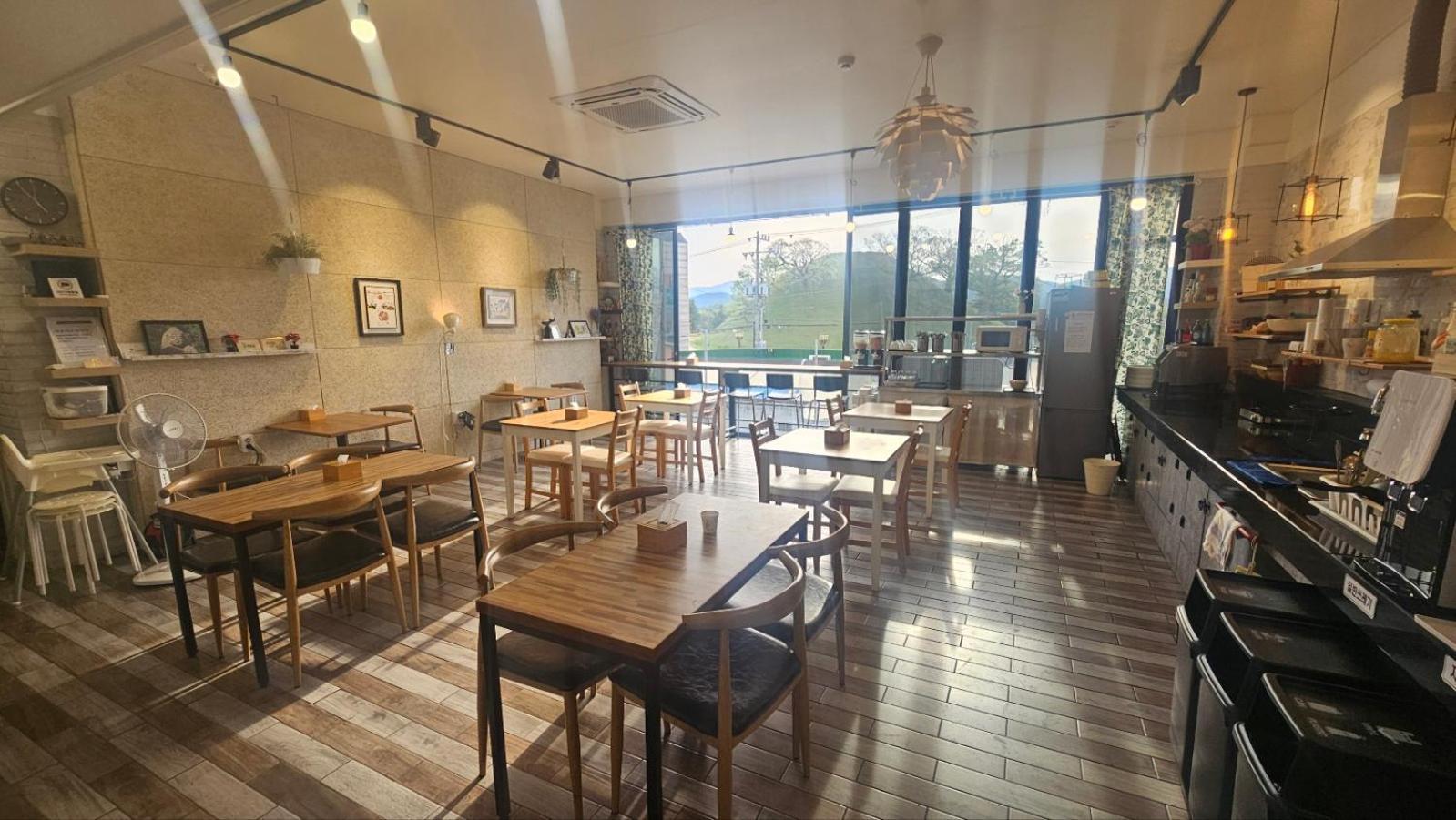Gyeongju Bonghwangmansion Vandrarhem Exteriör bild