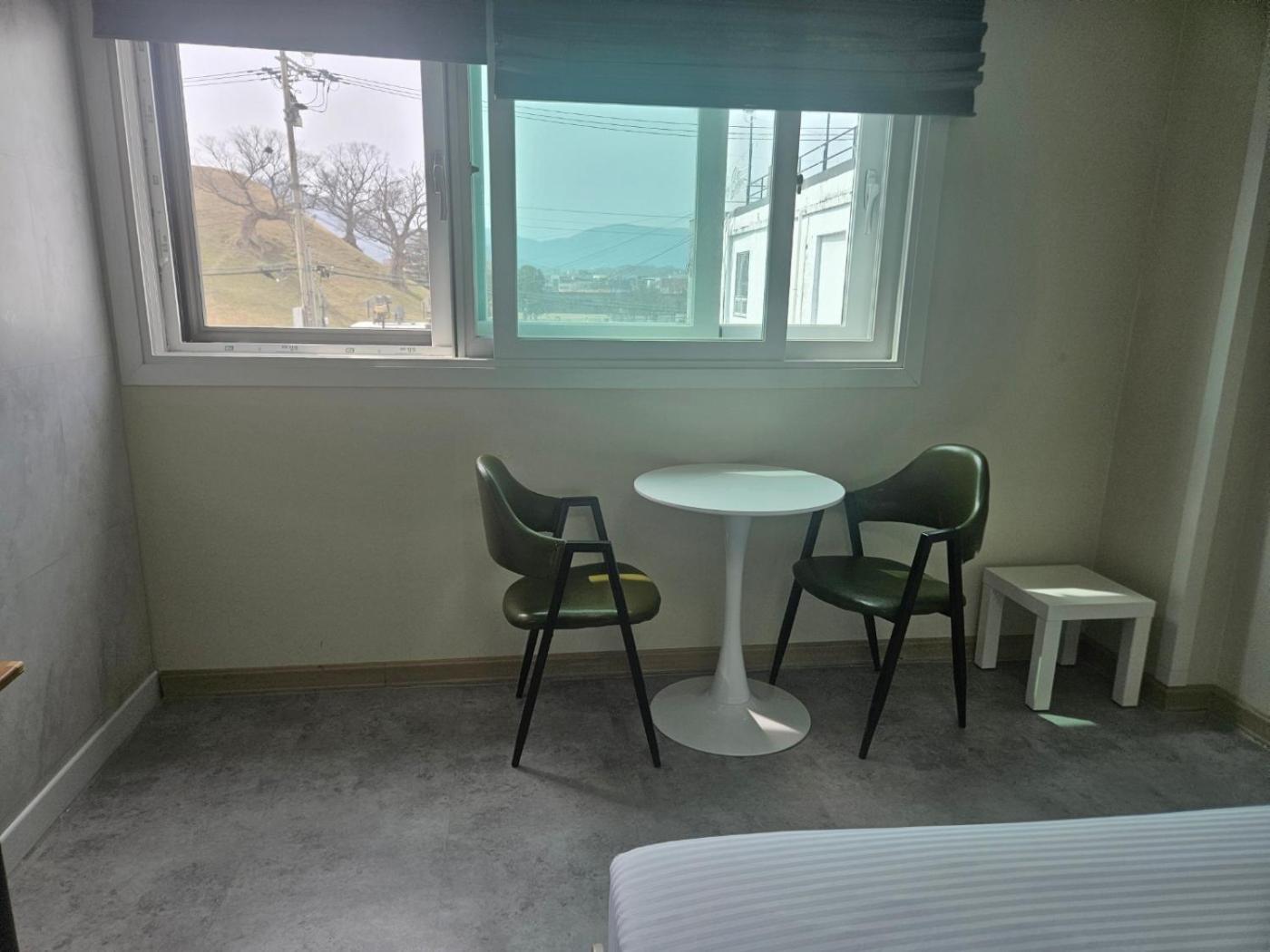 Gyeongju Bonghwangmansion Vandrarhem Exteriör bild